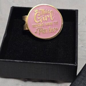 Golf Ball Marker Hat Clip This Girl Knows How to Par Tee Pink Gold Crown Design